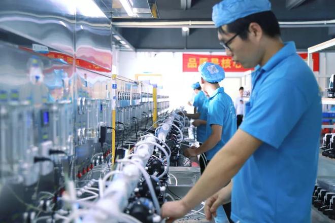 小本投资行业_投资净水器前景_小本创业高收益项目