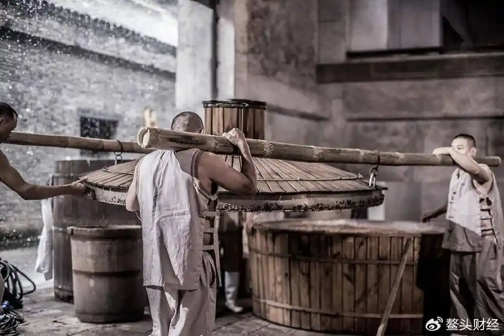 水井坊分红_水井坊穿越周期增长策略_水井坊2023年年报分析