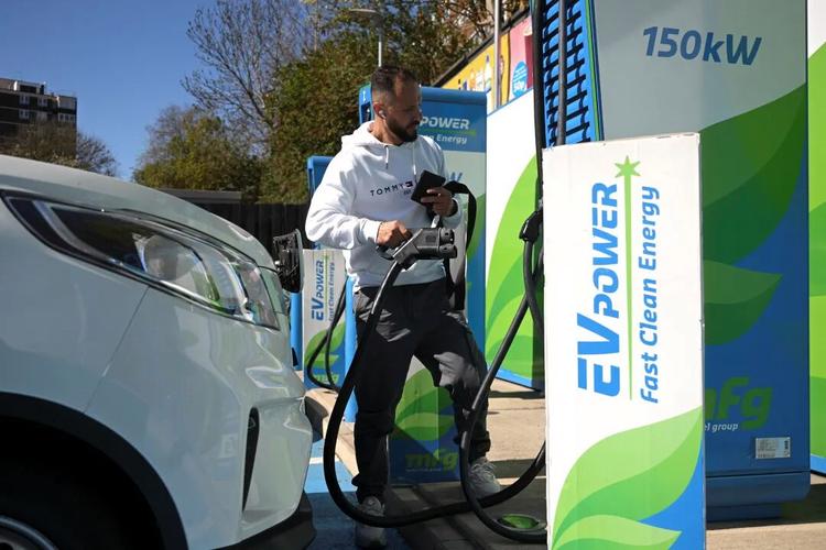 伊朗冲突后，德国英国电动车搜索量猛增40%