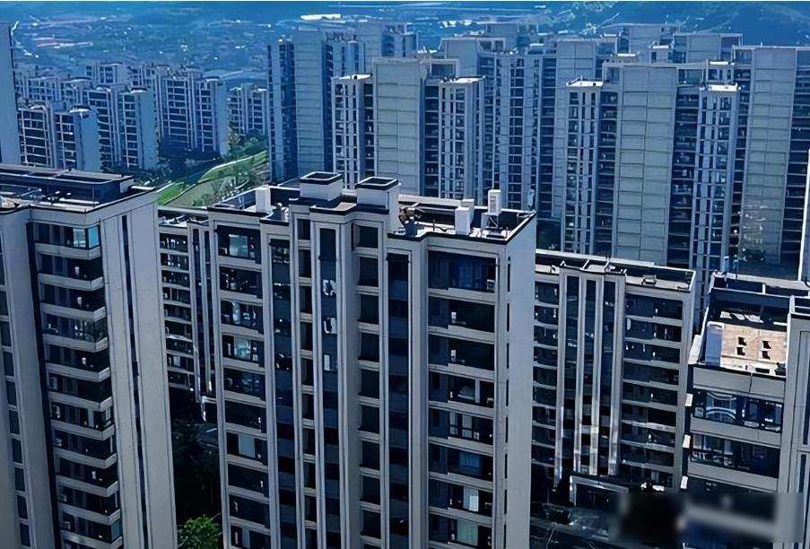 2026年及未来中国房价走势分析 天涯_二手房市场分析_老破小房产价值评估