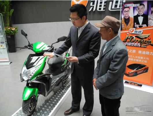 手工制作兰博基尼_DIY兰博基尼模型_纯手工兰博基尼纸