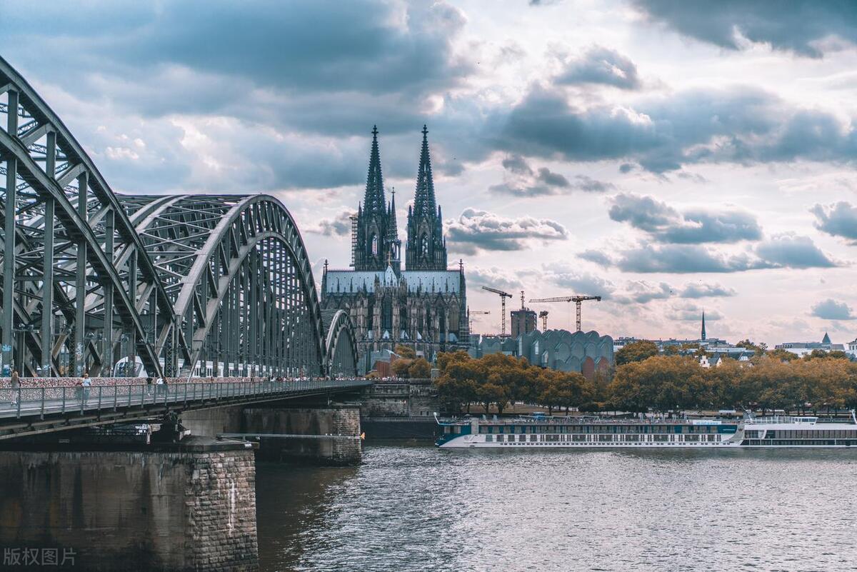 股指期货入门知识_股票期权试点交易规则_新手如何交易股指期货